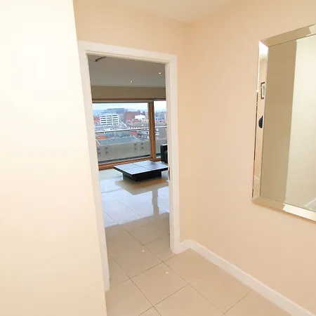 Grand Canal Apartment: Sleeps 6 Dublin