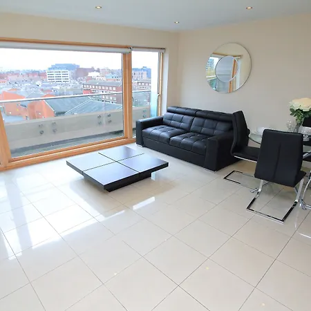 Apartment Grand Canal Apartment: Sleeps 6 *