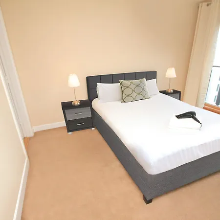 Apartment Grand Canal Apartment: Sleeps 6