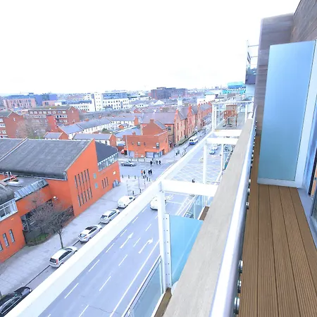 Apartment Grand Canal Apartment: Sleeps 6